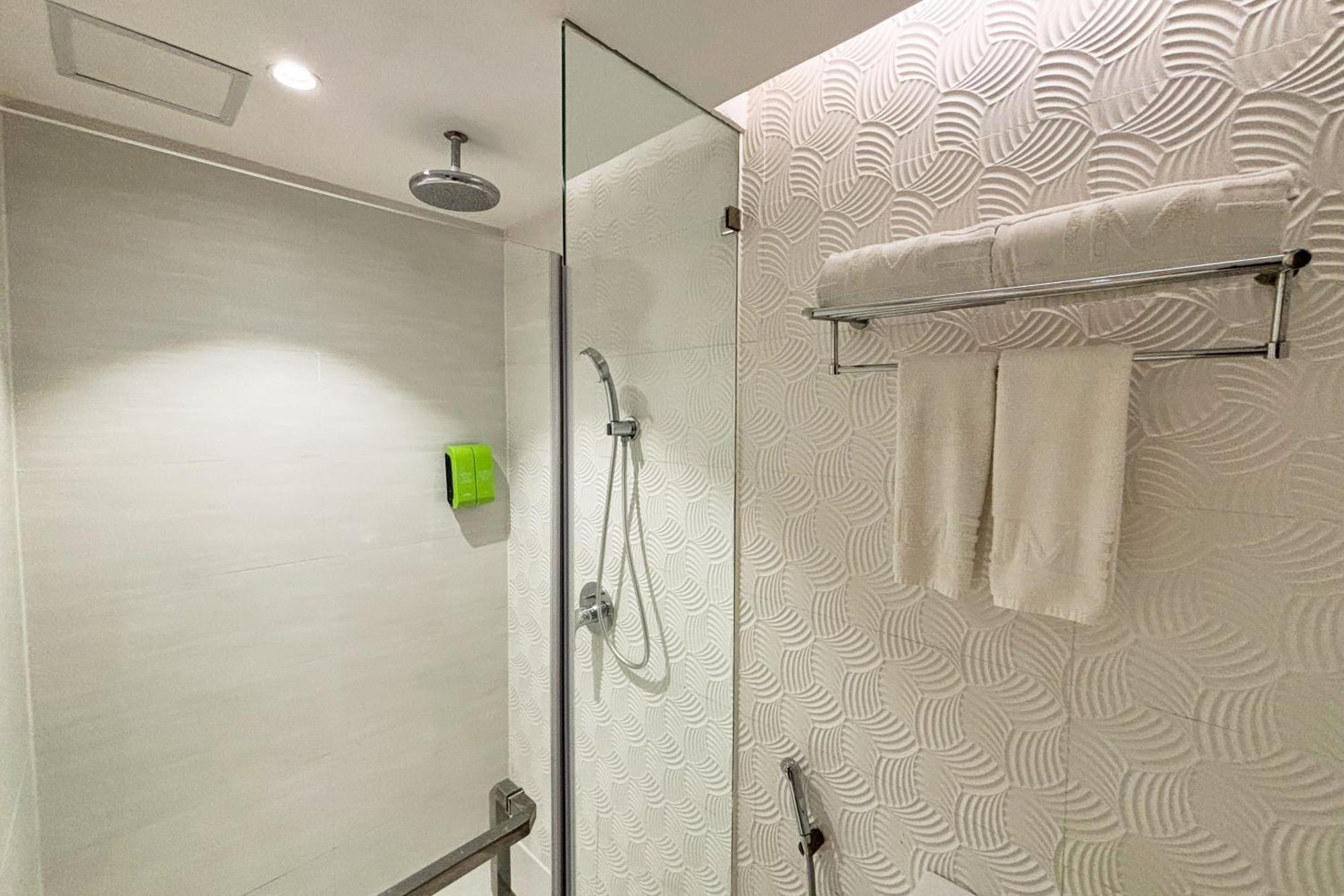 Lime Resort Manila パサイ エクステリア 写真