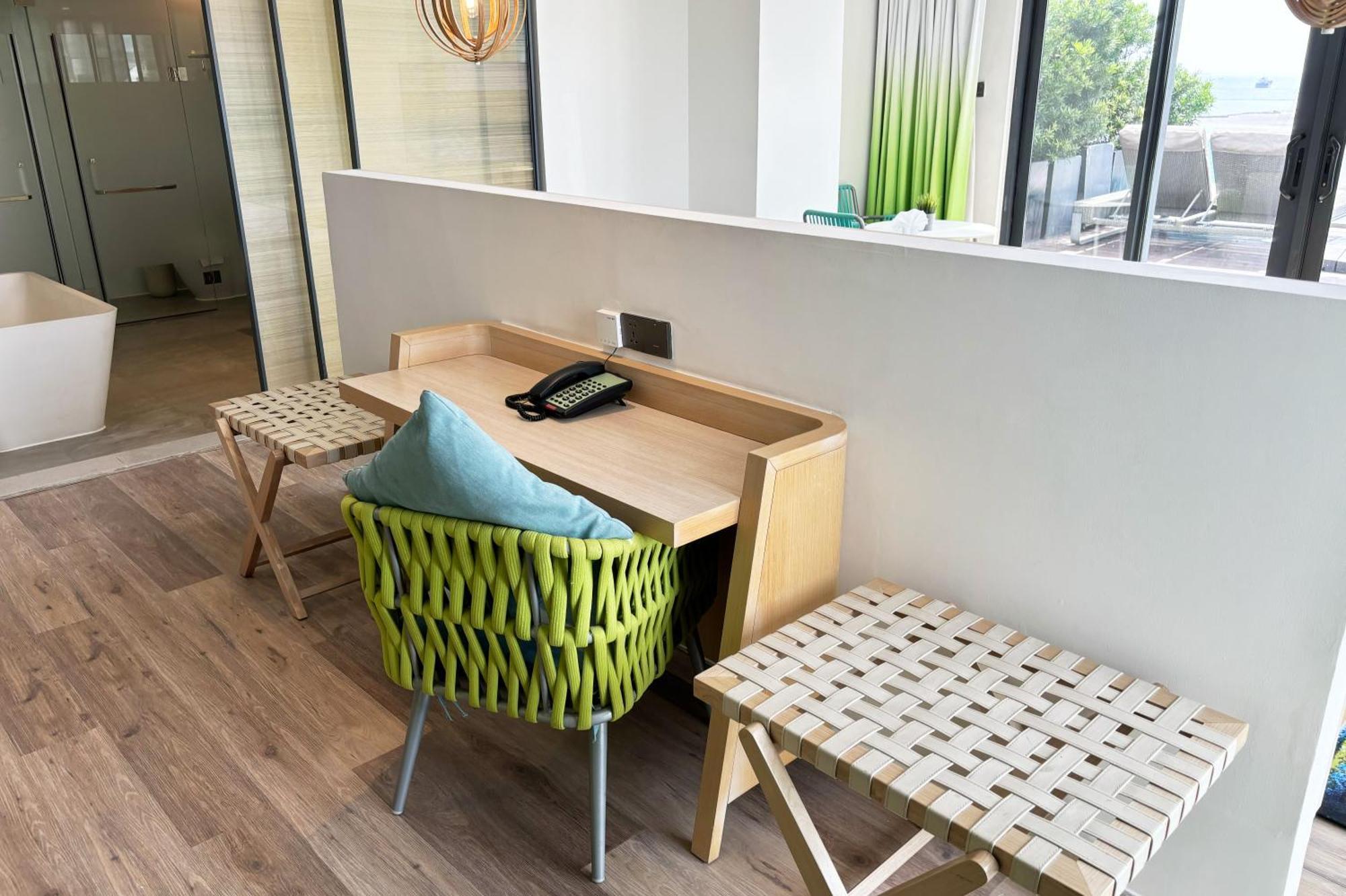 Lime Resort Manila パサイ エクステリア 写真